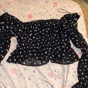 Long sleeve shirt off the shoulder crop top